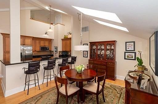 5th image of 36 Intrepid Cir APT 403