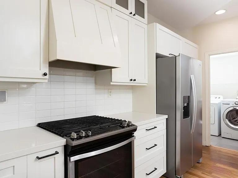 2103 Palo Alto Dr #80 — Photo 4