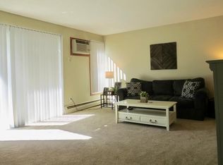 3902 Valley View Dr S APT 306, Eagan, MN 55122