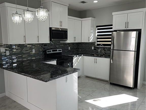 2nd image of 912 N Blair Ave #1