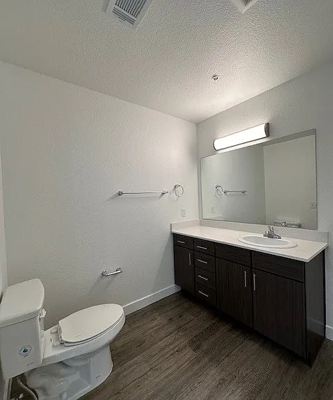 Krisana Apartments — Photo 40