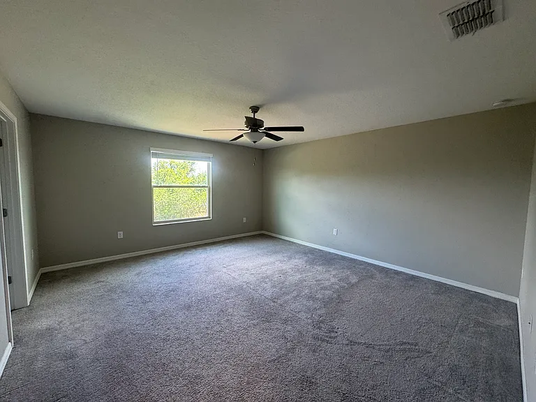 5415 Amaryllis Garden St — Photo 27