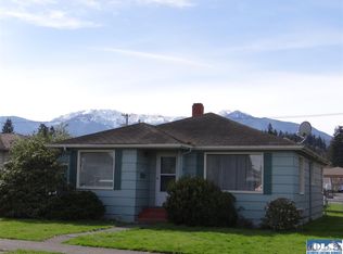 1118 Georgiana St, Port Angeles, WA
