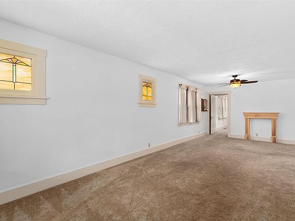 4th image of 6523 Bradley Ave