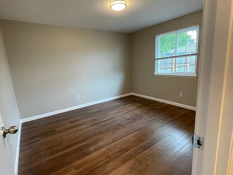 Albany Meadows Apartments — Photo 125