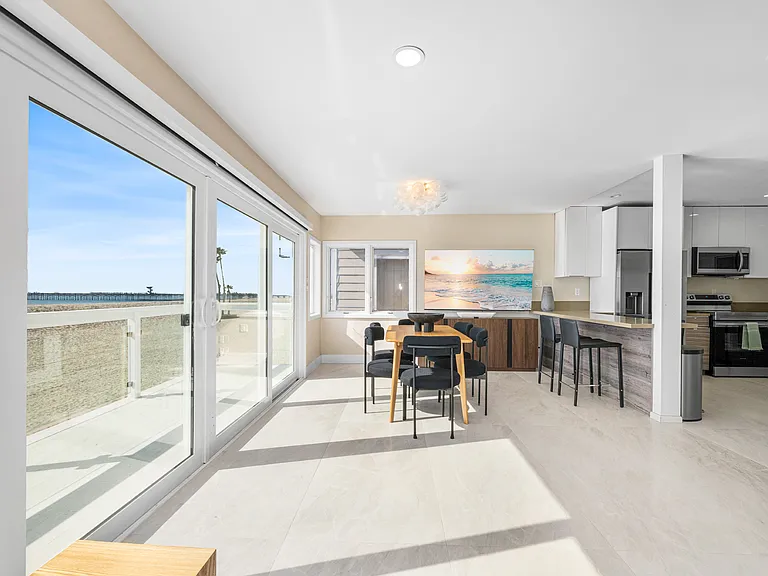 1211 Seal Way #B — Photo 15