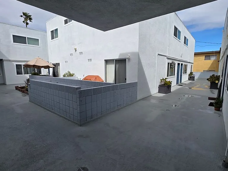 3505 Emerald St — Photo 13