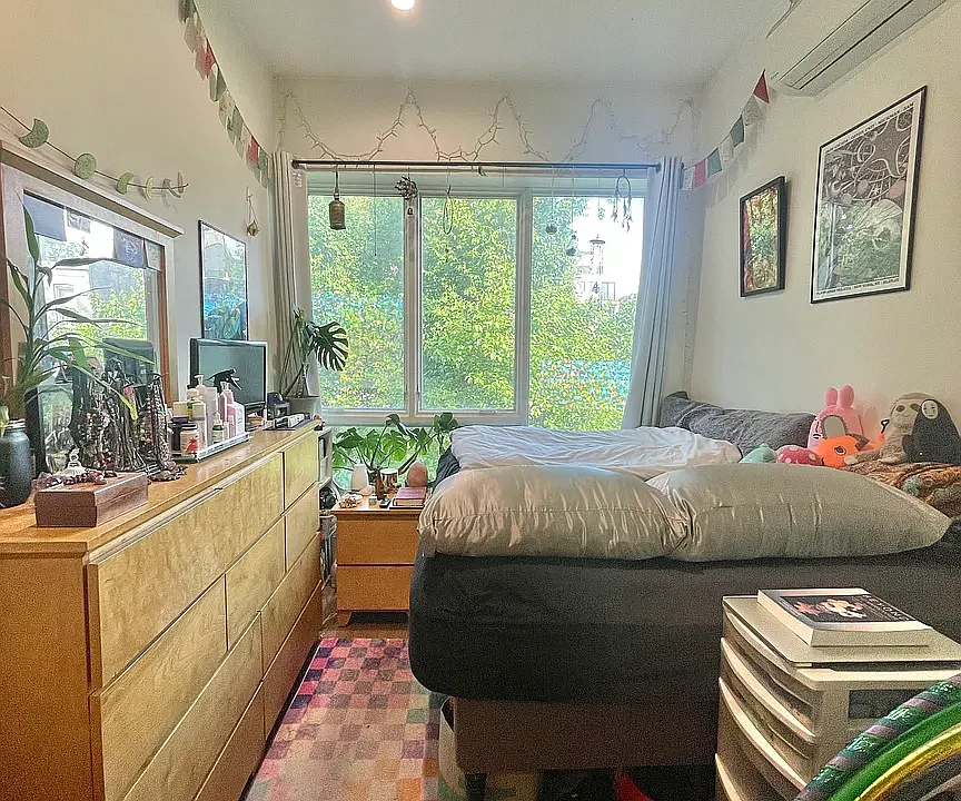 1534 Putnam Ave #2L