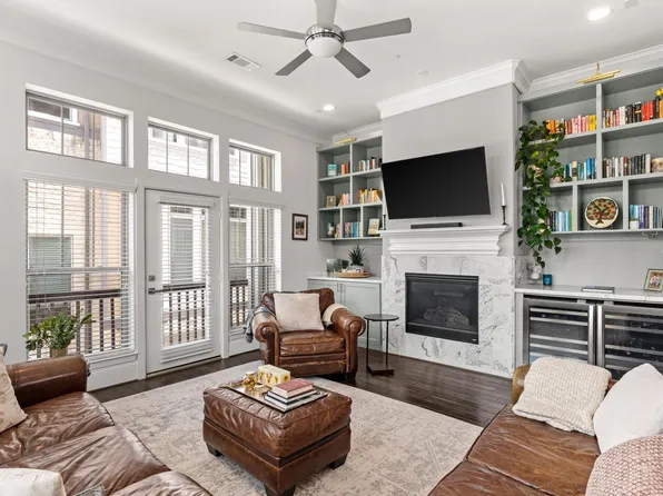 734 Yale St Unit A, Houston, TX 77007