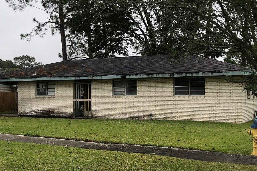 1st image of 216 Glenwood Dr