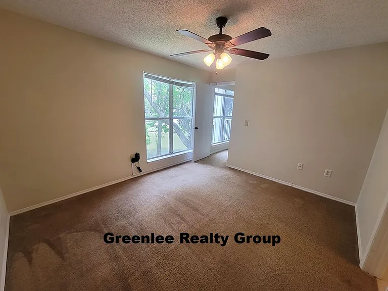 10024 Strafford Oak Ct #813 — Photo 17