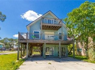 5553 Armadillo Ave, Orange Beach, AL 36561