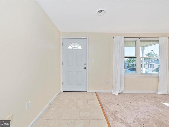 5th image of 614 Weinberg Ct