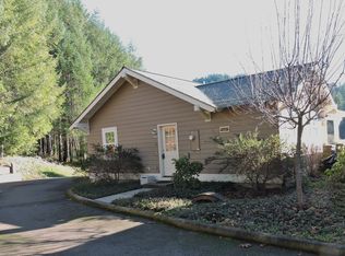 444 First St., Elkton, OR 97436