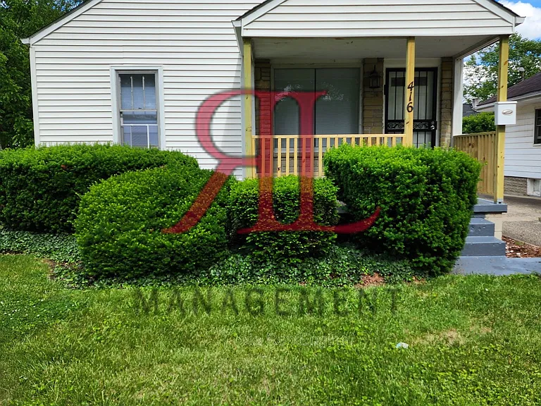 416 S Weyant Ave — Photo 1