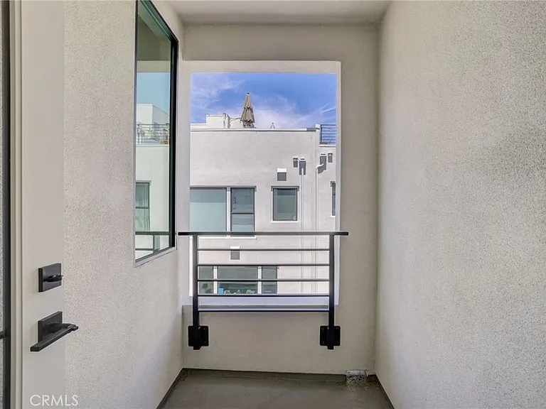 4518 Ayla Ln — Photo 34