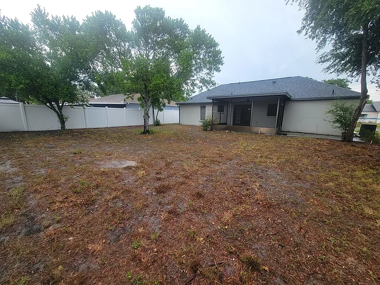 1305 Calamondin Dr — Photo 18