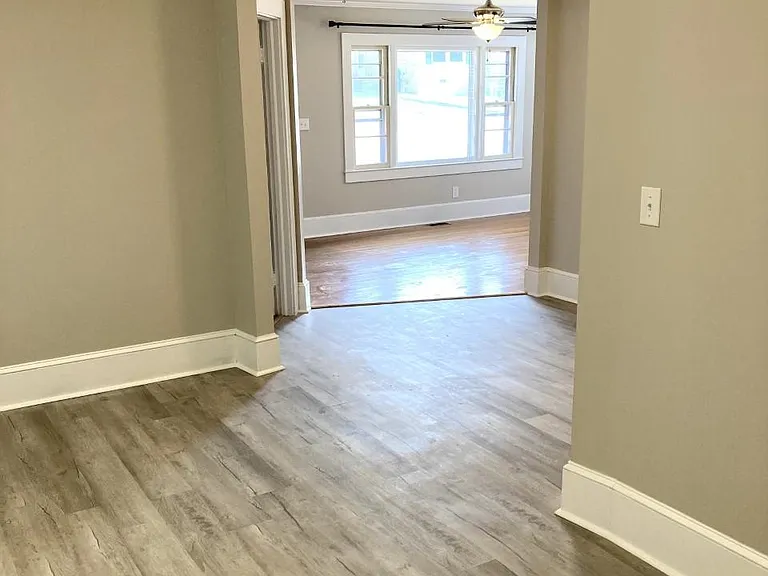 2567 Henry Ave — Photo 7