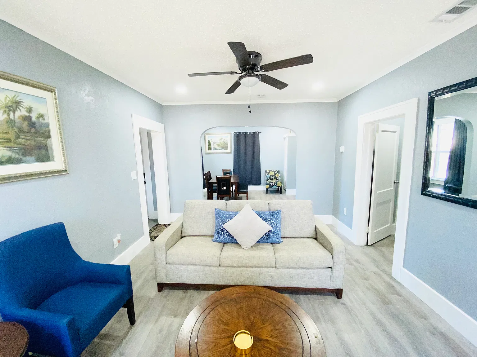 3 bed, 837 sqft, $1,800 — Photo 3