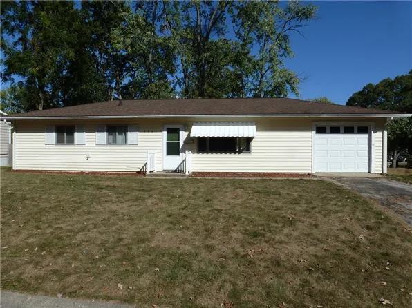 1501 Chandler St, Danville, IL 61832