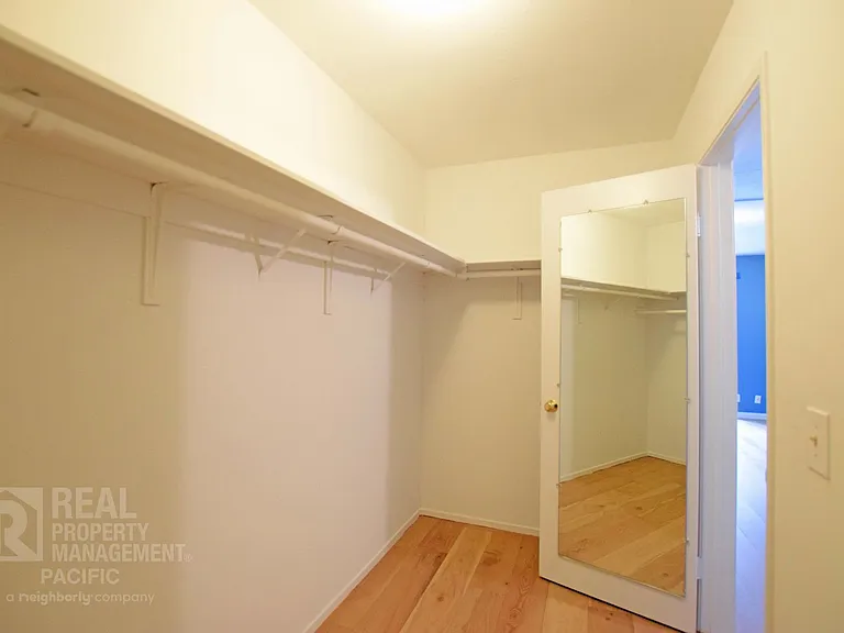 5335 Broadway Ter #305 — Photo 18