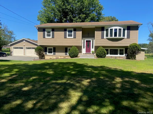 253 Ackertown Rd, Monsey, NY 10952