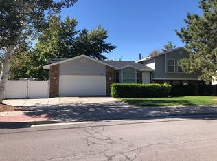 11968 S Noelle Rd, Sandy, UT 84092