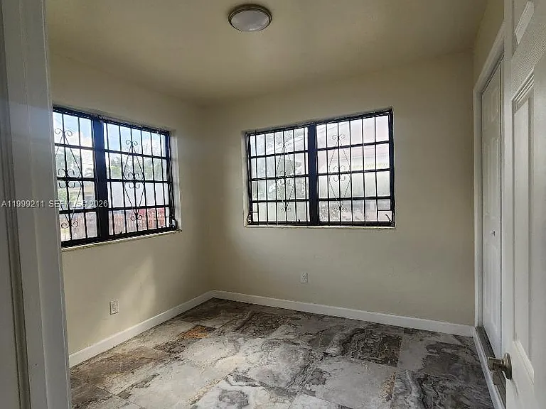 7750 NW 14th Pl — Photo 11