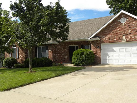 2nd image of 601 Sudbury Dr