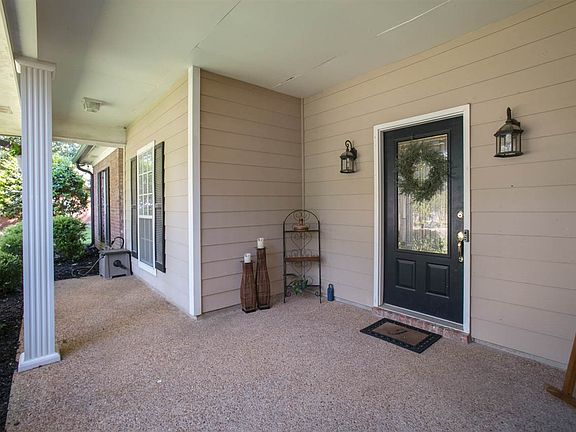 5th image of 1235 Barnett Bend Dr