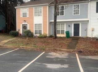 5733 Wells Cir, Stone Mountain, GA 30087
