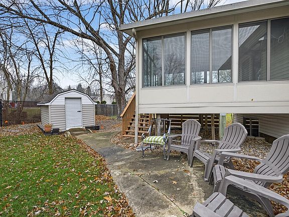 5th image of 1606 17th St SW