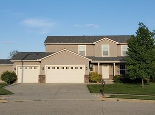 1 Ranney Ct, Bloomington, IL 61705