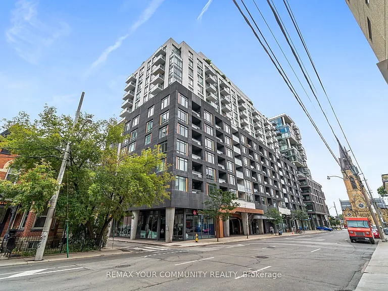 525 Adelaide St W #1518 — Photo 1
