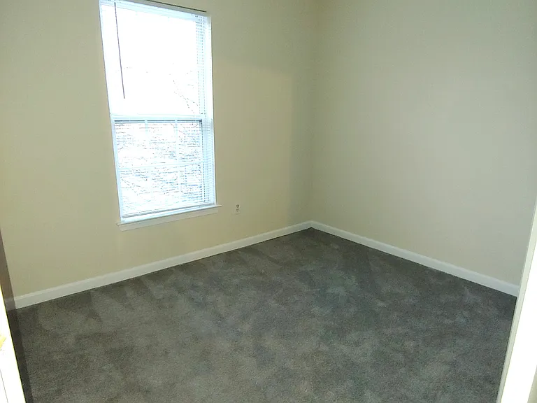 2660 Cedar Elm Dr — Photo 16