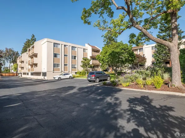 400 Ortega Ave APT 111, Mountain View, CA 94040