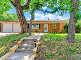 1328 Brookside Dr, Hurst, TX 76053