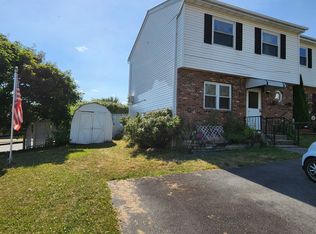 505 Harbor View Ct, Beacon, NY 12508