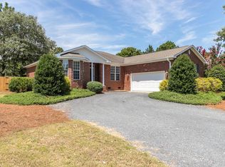13 Beryl Cir, Pinehurst, NC 28374