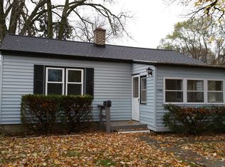 1146 Eastern Ave NE, Grand Rapids, MI