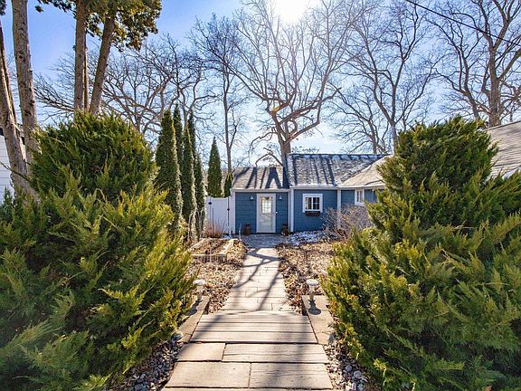 4th image of 382 East Richardson Springs Road