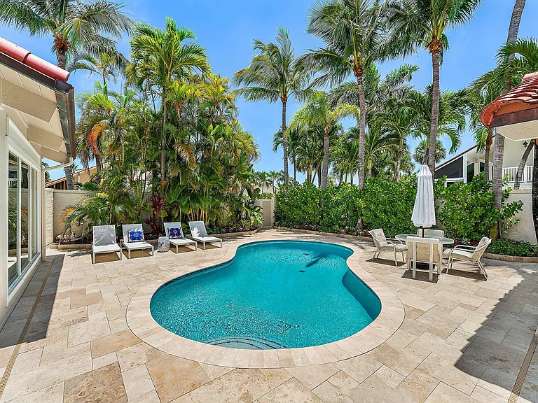 107 Mako Ln — Photo 35