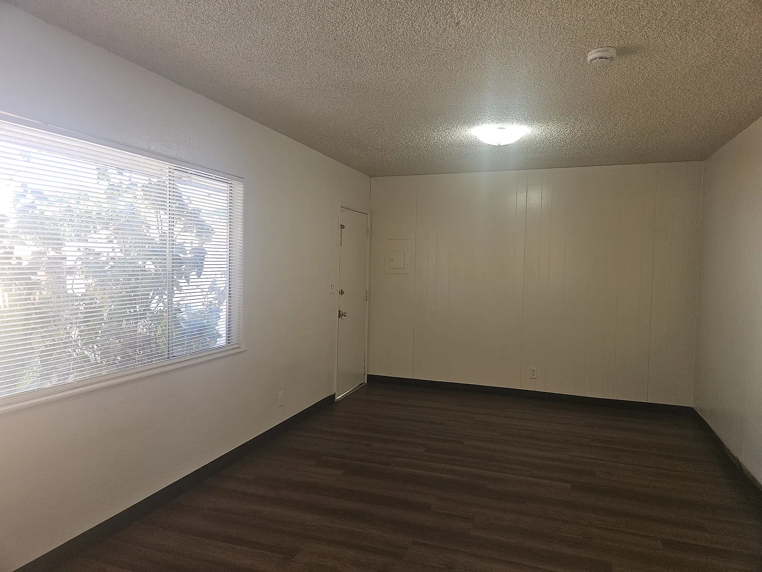 3 bed, $1,750 — Photo 3