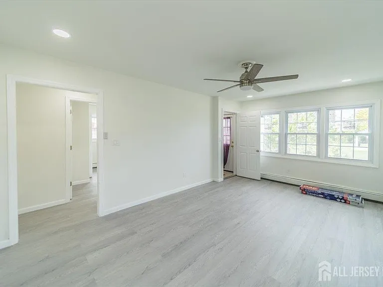 54 Bergen St #1 — Photo 5
