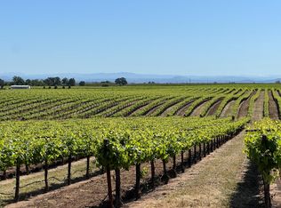 24500 N Linn Rd, Acampo, CA 95220