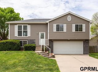 14508 S 34th St, Bellevue, NE 68123