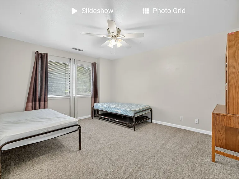 14043 Oakhill Way — Photo 35