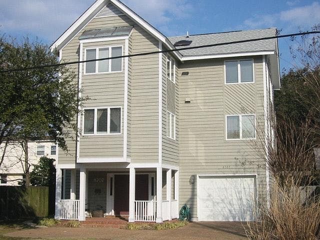 North End 5 Bedroom Seasonal Rental