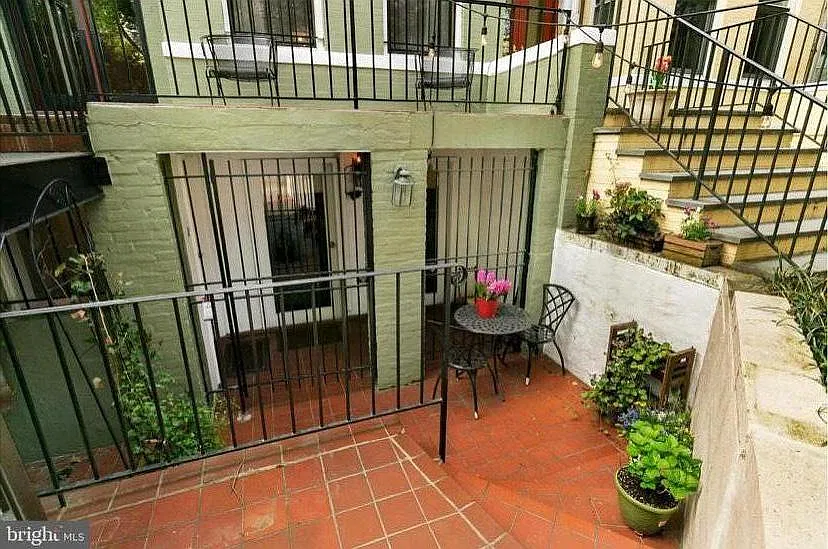 1 bed, 1.5 bath, 800 sqft, $2,900 — Photo 3