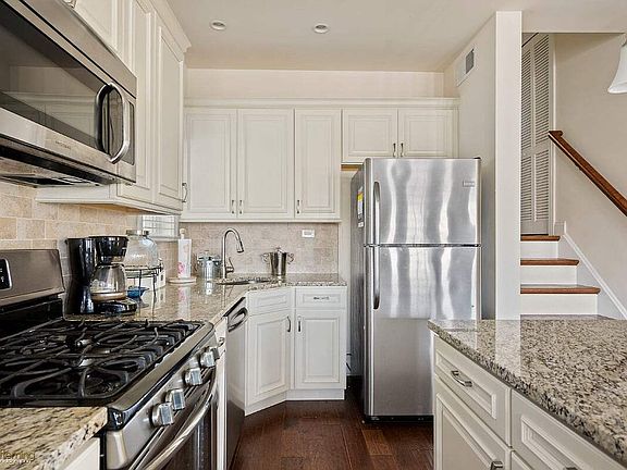 2nd image of 3505 West Ave #1